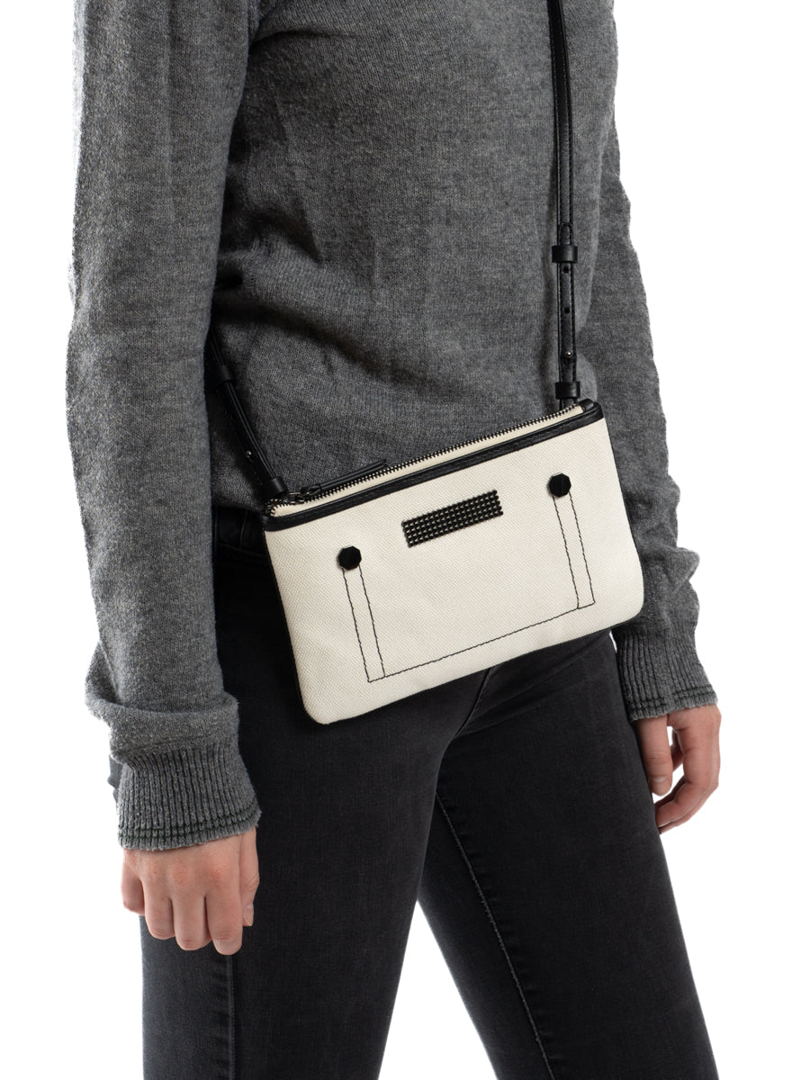 #color_OFF WHITE BLACK