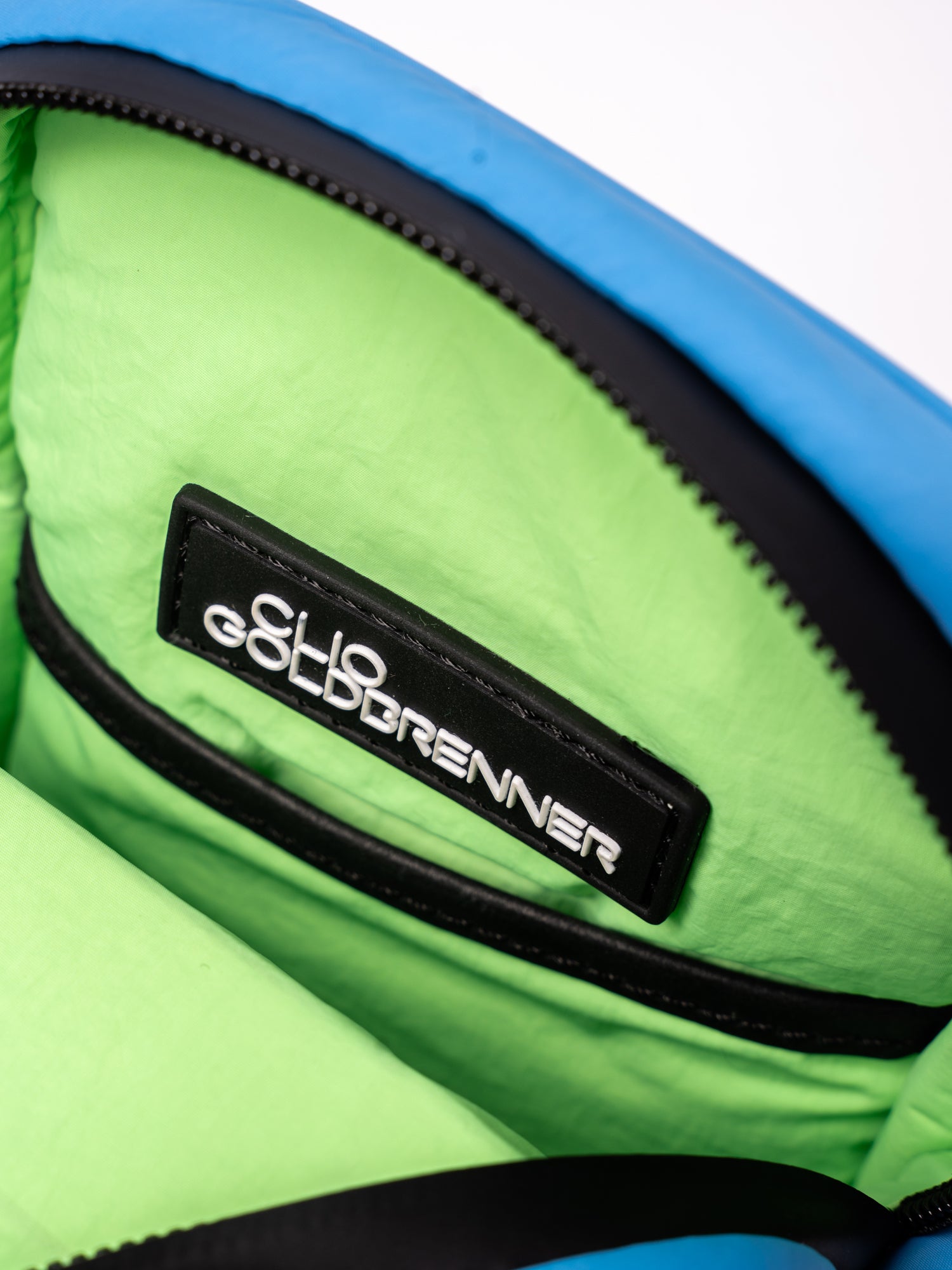 #color_ELECTRIC BLUE