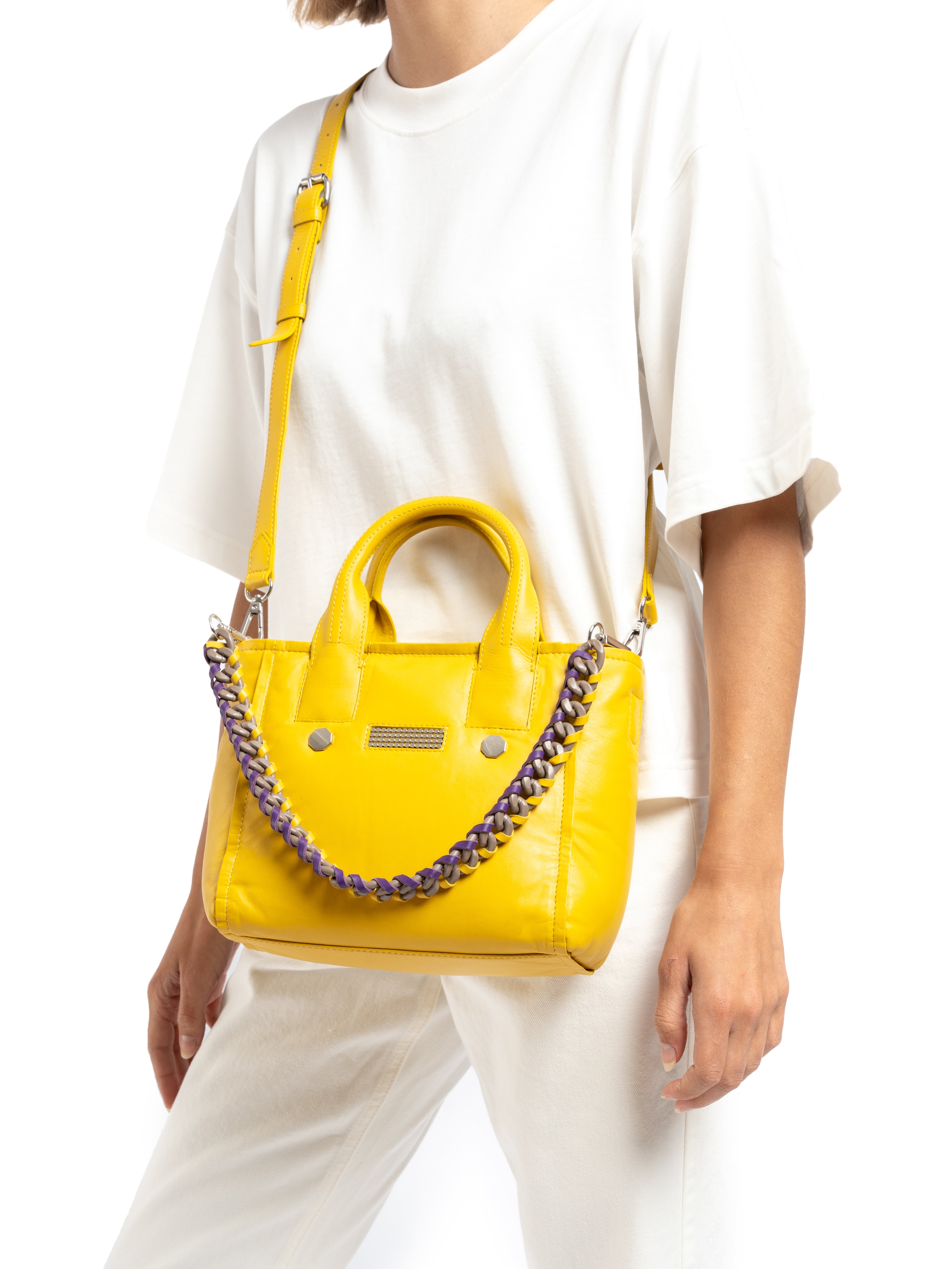 #color_YELLOW
