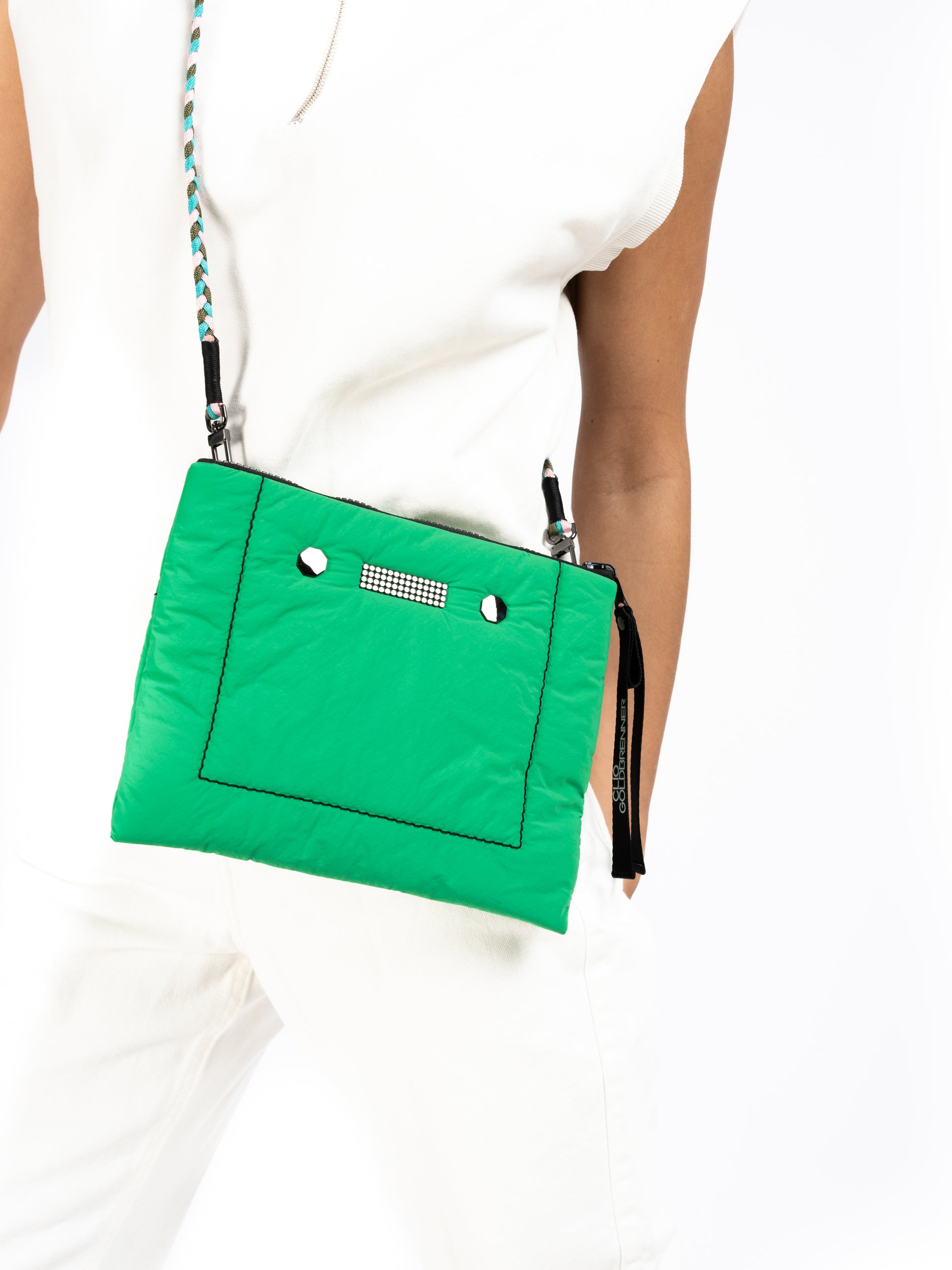 #color_GRASS GREEN